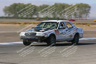 media/Oct-01-2022-24 Hours of Lemons (Sat) [[0fb1f7cfb1]]/10am (Front Straight)/